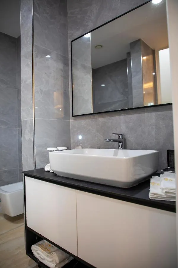 Tanushaj Beach Resort 4*, Shengjin