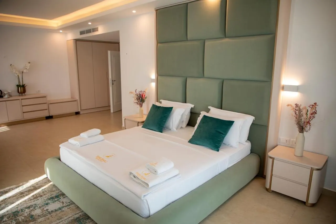 **** Hotel Tanushaj Beach Resort Albania
